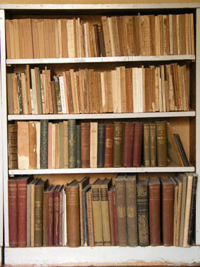 Image of bookcase 