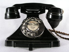 Image of telephone 